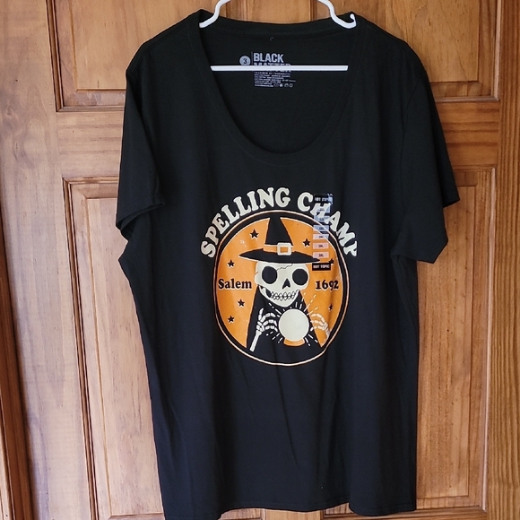Black Tops - Salem Witchy Tee